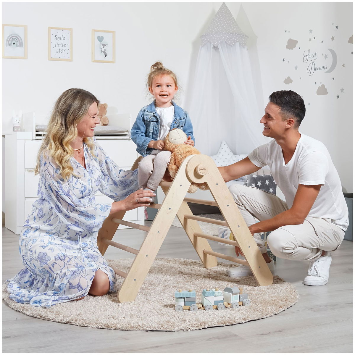 babybaybabybay   Kletterdreieck Littlefoot natur lackiert