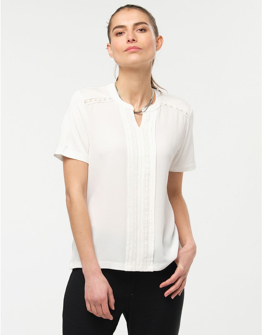 Top blanc détails brodés