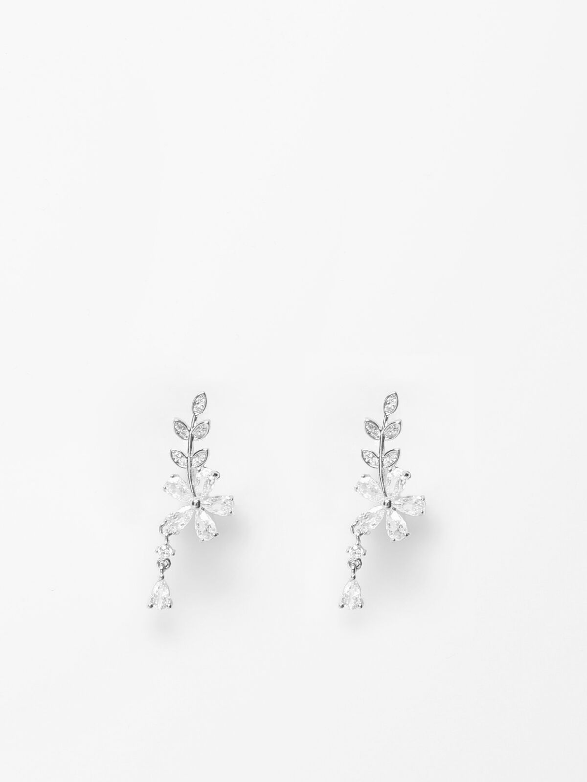 Boucles d'oreilles fleur à strass avec pendentif- Argenté