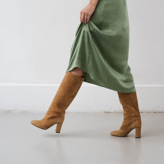 Bottes hautes  en velours camel
