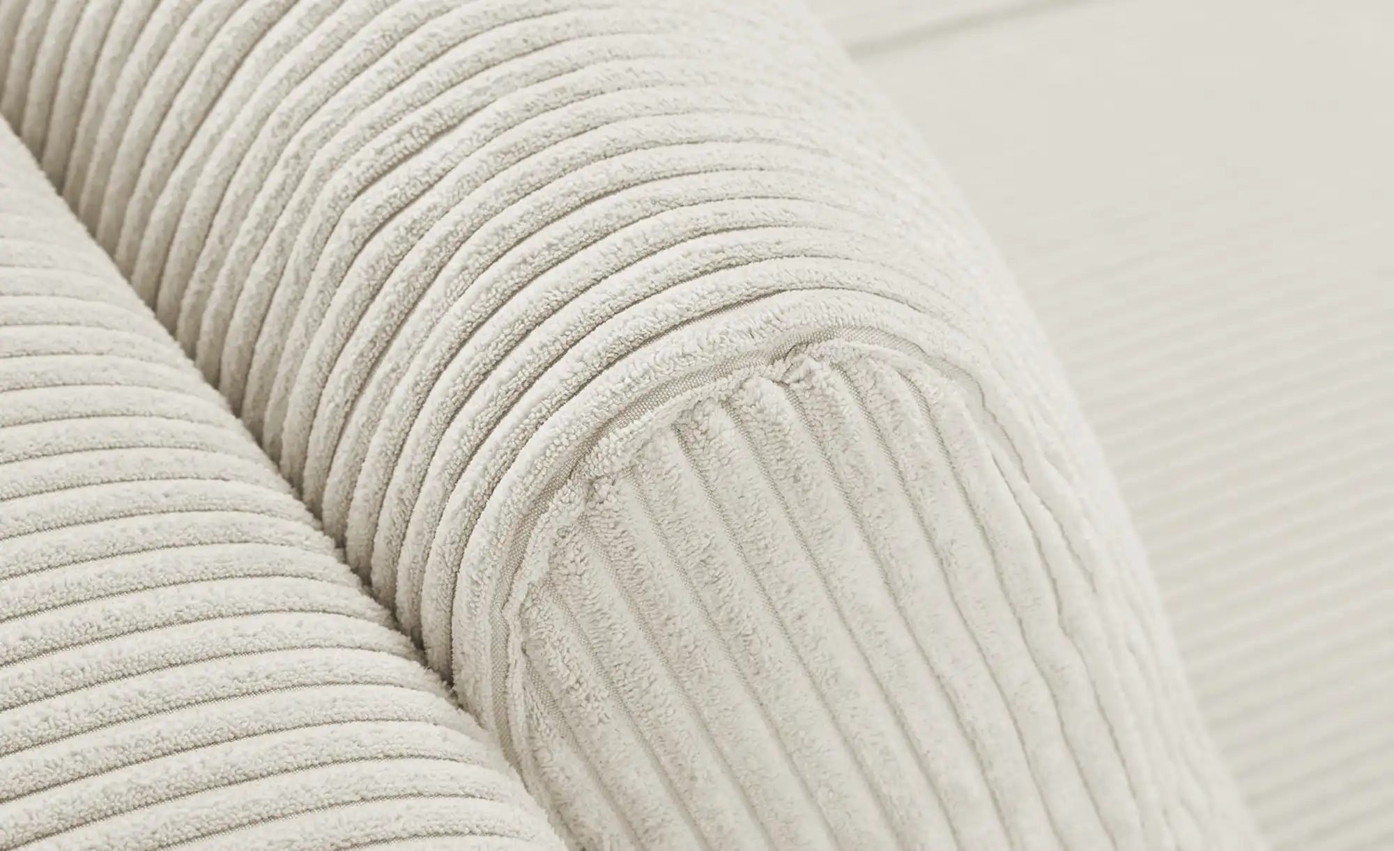 Querschläfer Sofa aus Cord Ralf
