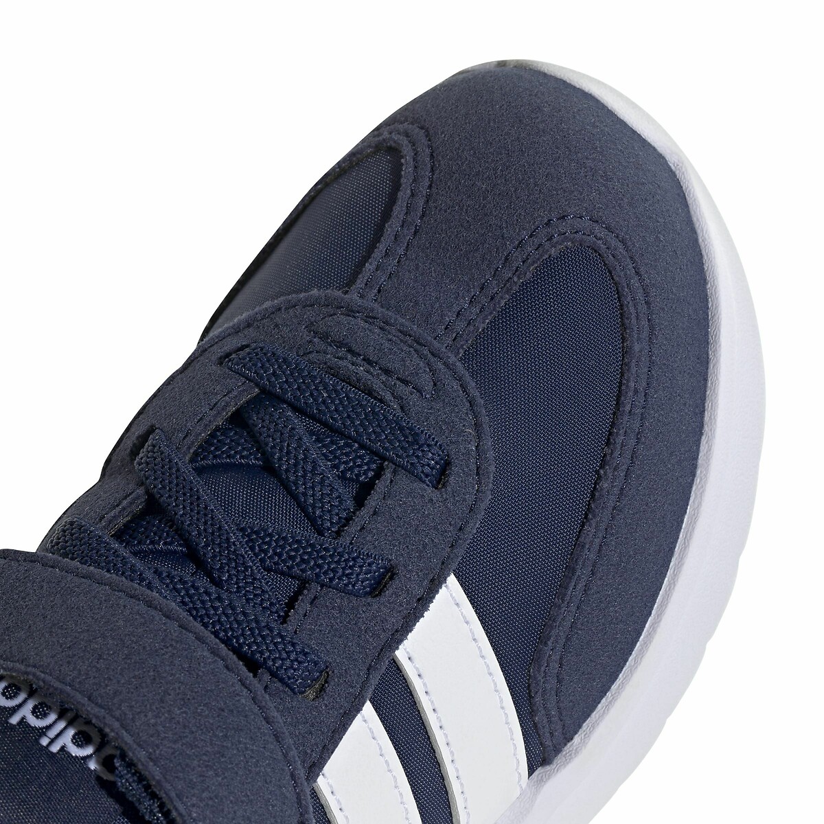 ADIDAS ROUPAS ESPORTIVAS<br>Tênis Run 70s 2.0