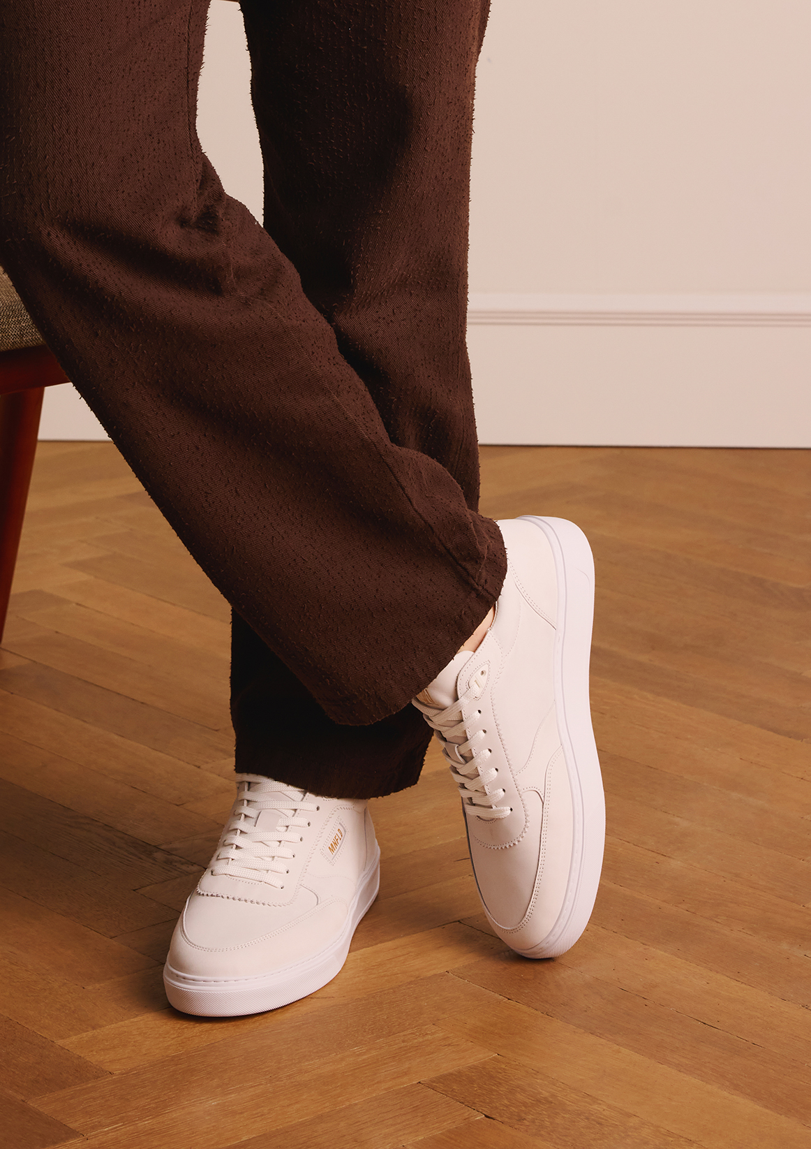Witte leren sneakers
