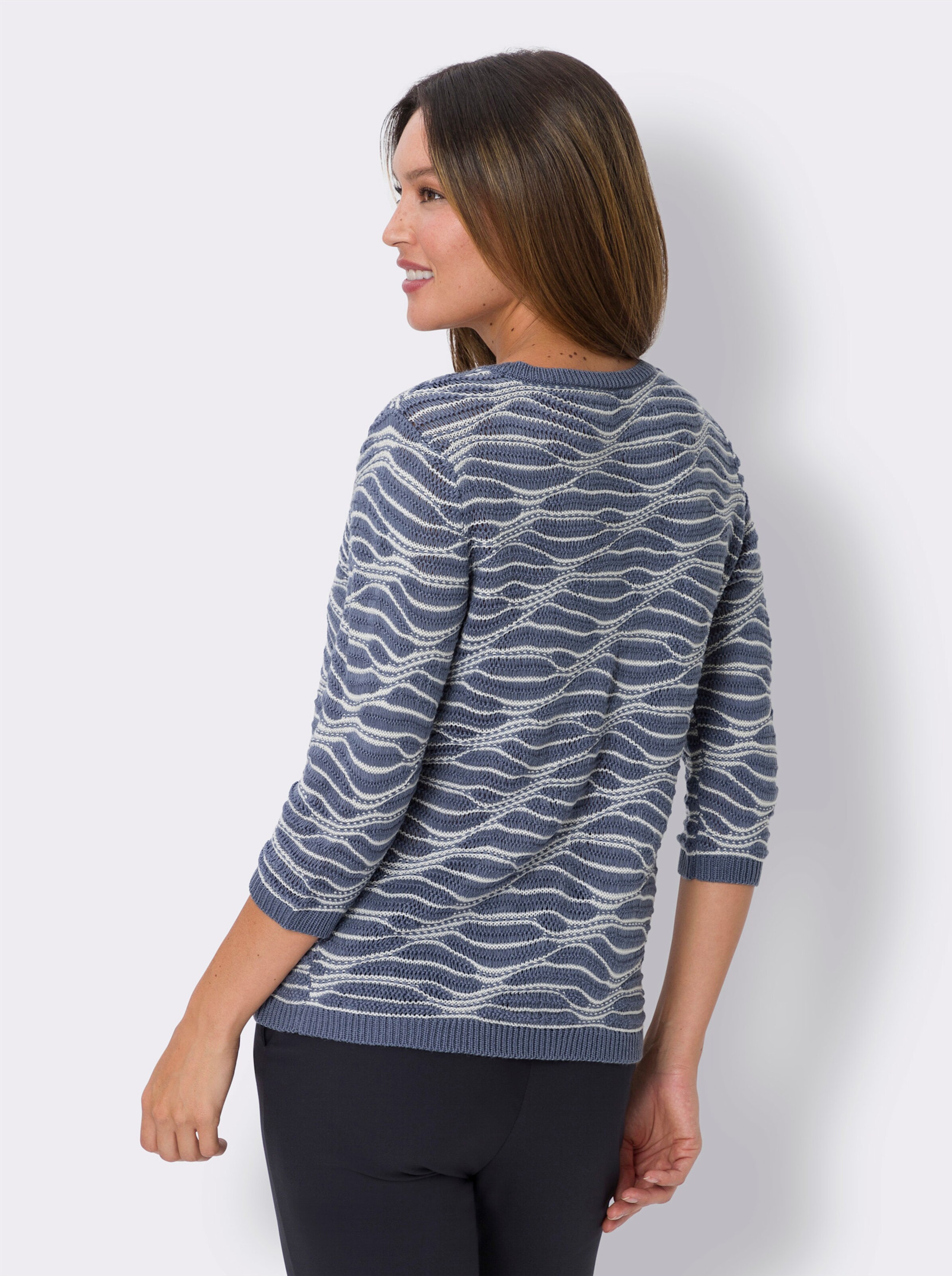 Rundhalspullover mit Strick-Muster allover
