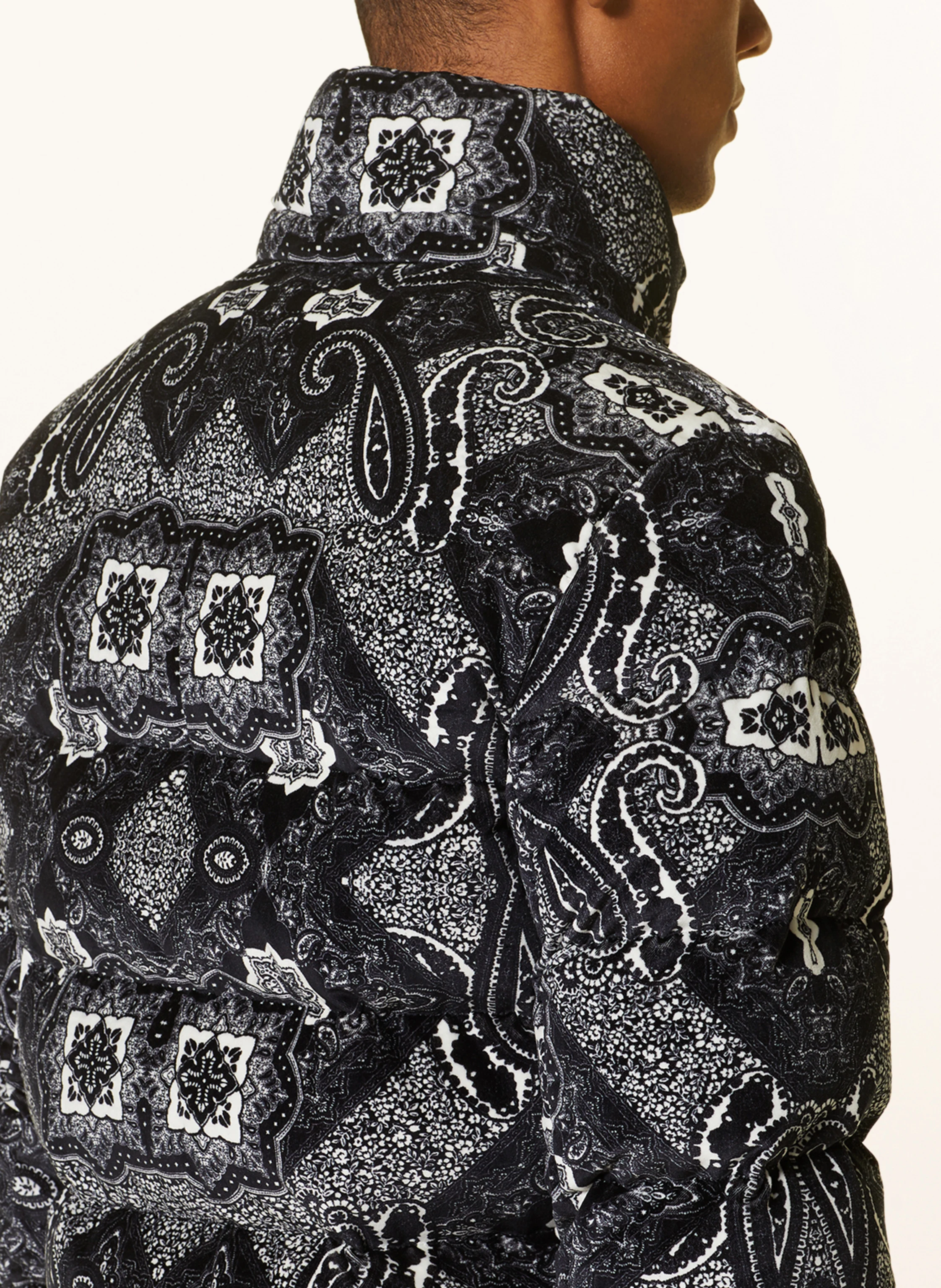 MONCLER Daunenjacke GARTEMPE aus Samt mit abnehmbarer Kapuze