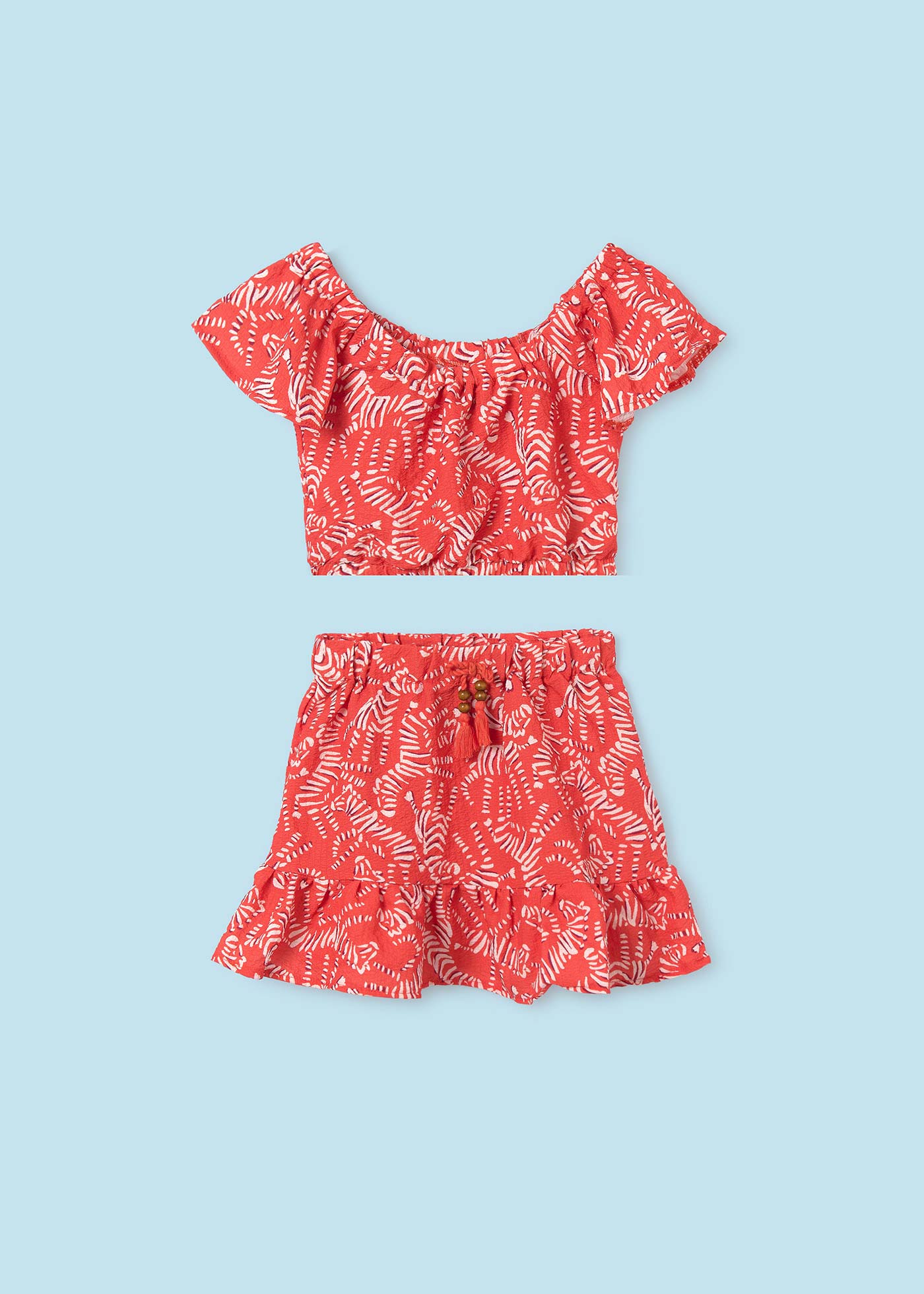 Conjunto de duas peças, blusa e saia, infantil