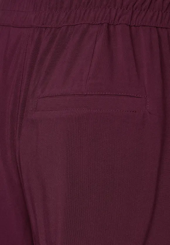 Viskose Loose Fit Hose - tamed berry