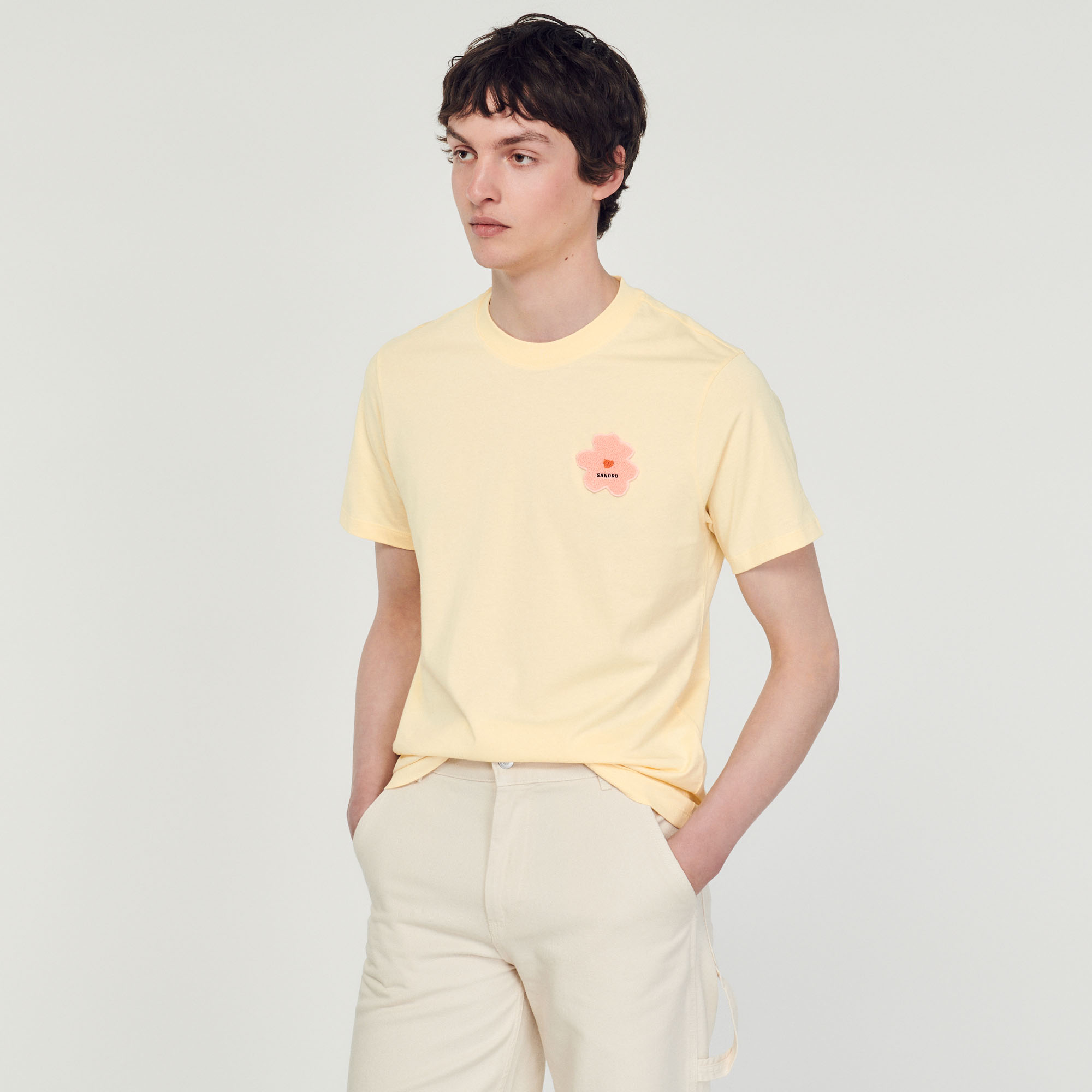 Tee-shirt patch fleur