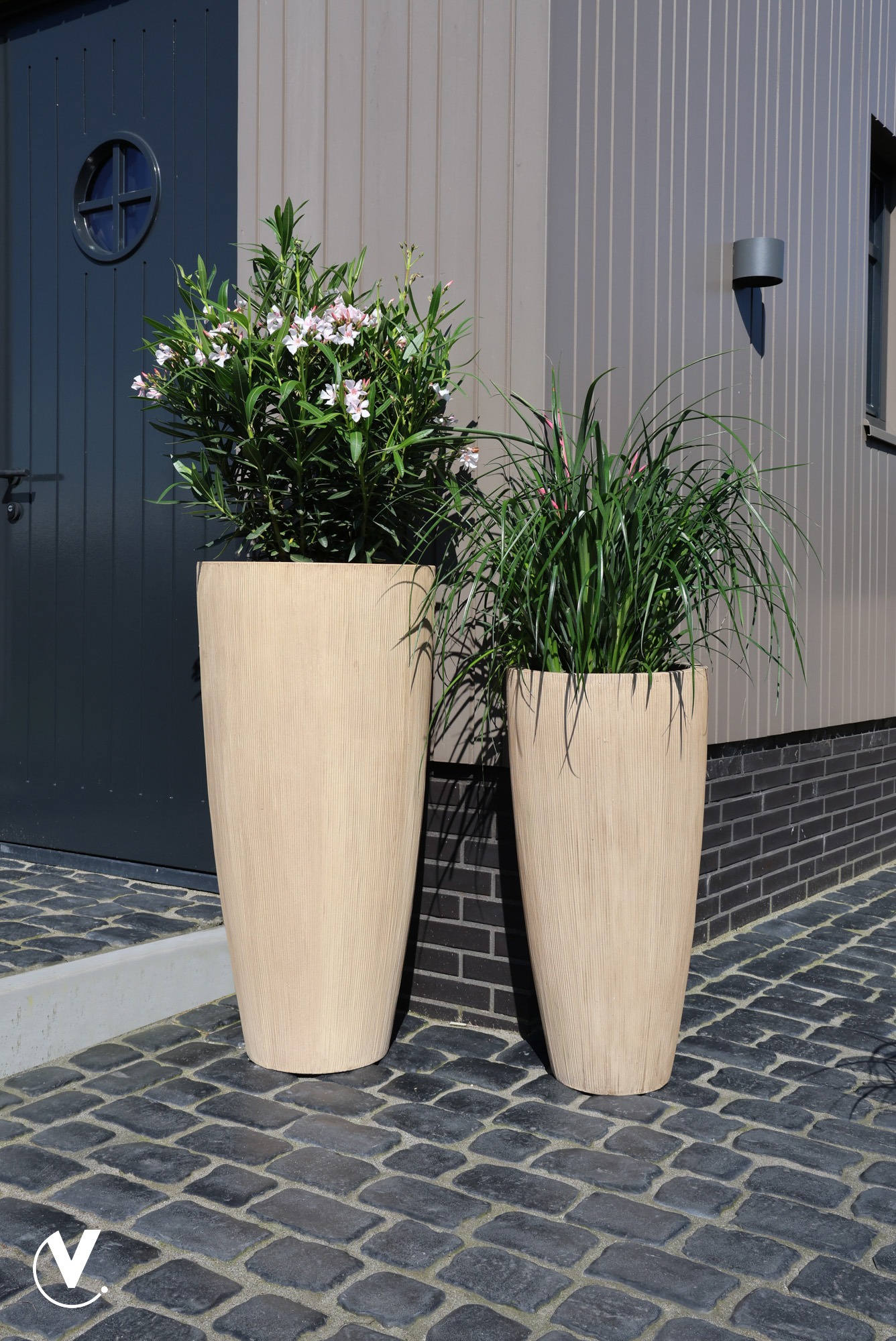 Plantenpot Java big stripe beige Ø47 x H100 cm