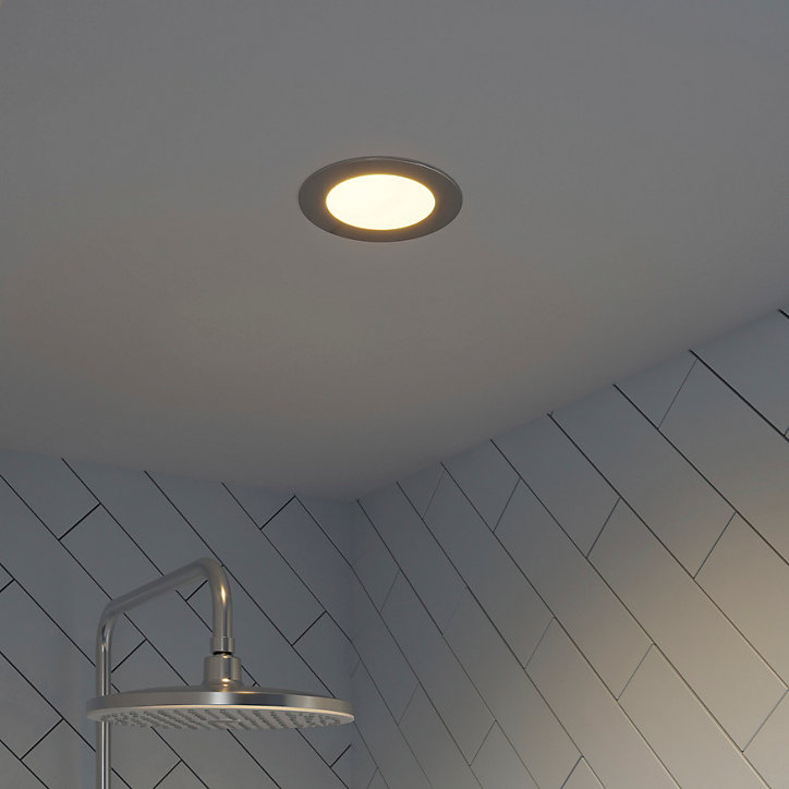 Spot encastrable Karluk LED intégrée variation de blancs IP65 500lm 6.5W Ø8xH.2,4cm argent GoodHome