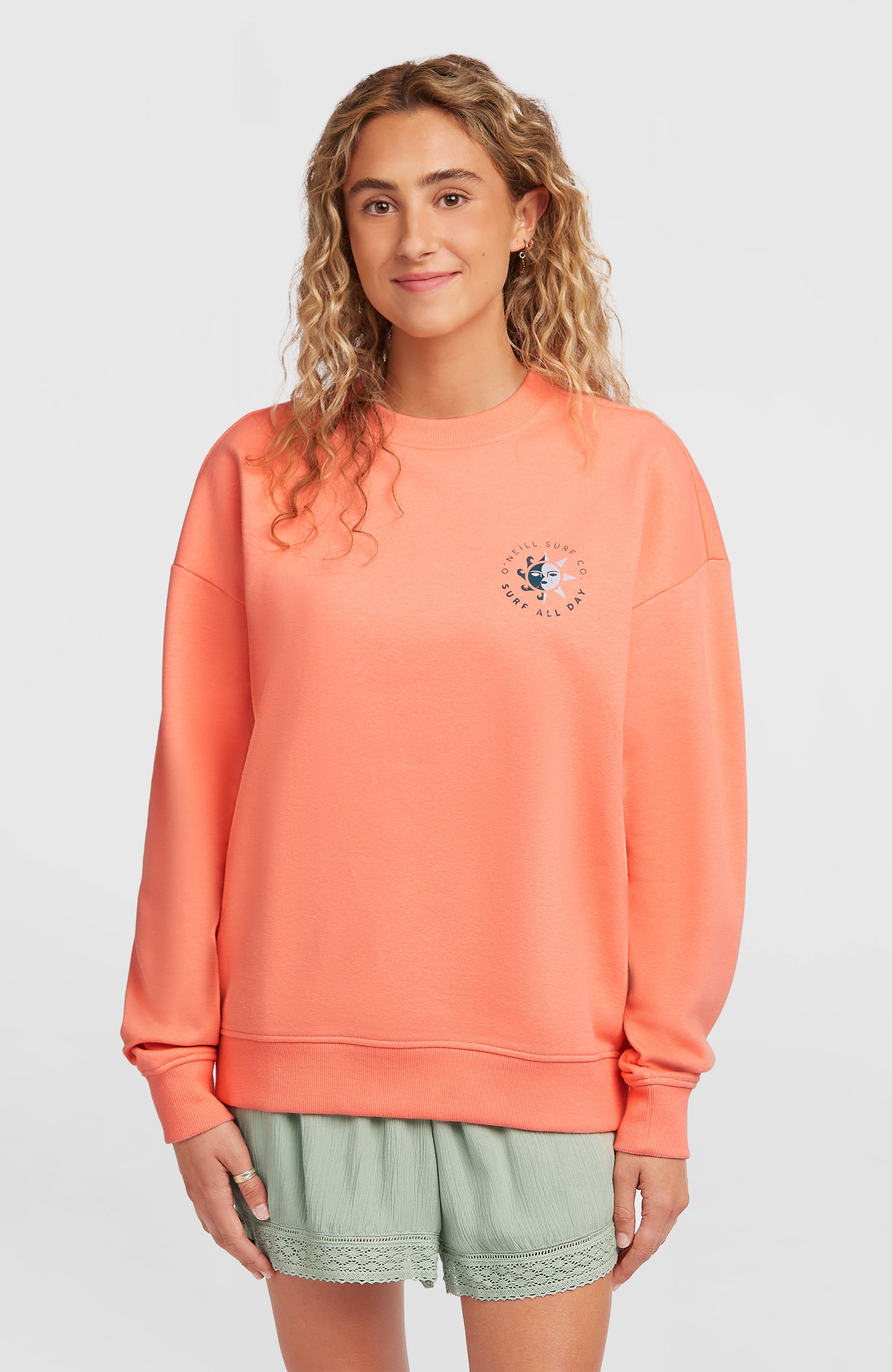 Summer Musthave Crewneck sweater