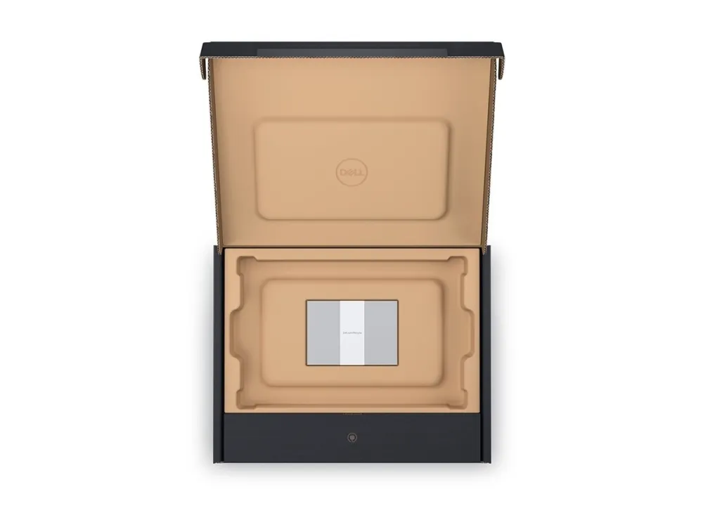 Dell Latitude 3550 (version 2024) - Intel Core i7 - 1355U / op til 5 GHz - Win 11 Pro - Intel Iris Xe Graphics - 16 GB RAM - 512 GB SSD NVMe, QLC, Class 25 - 15.6
