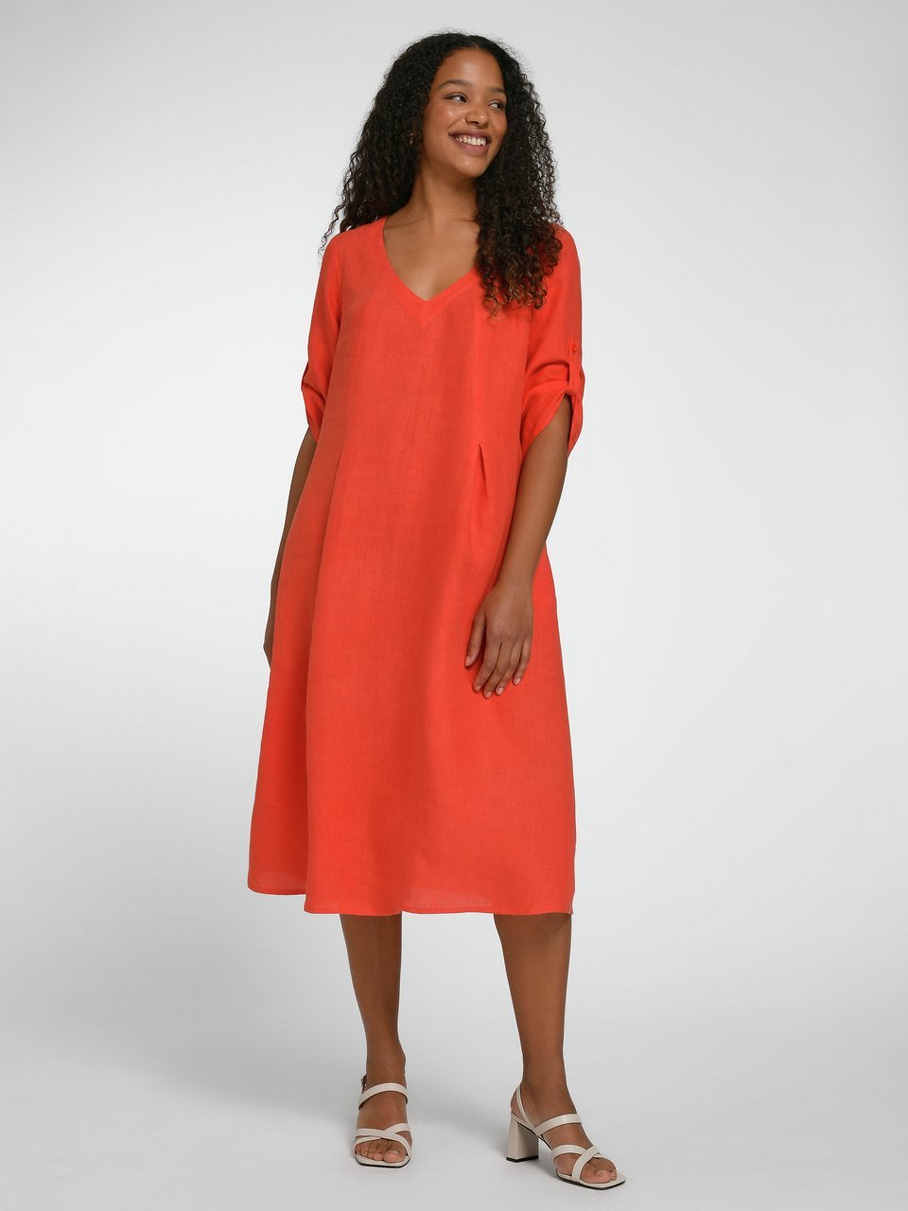 Kleid mit 3/4-Arm aus 100% Leinen