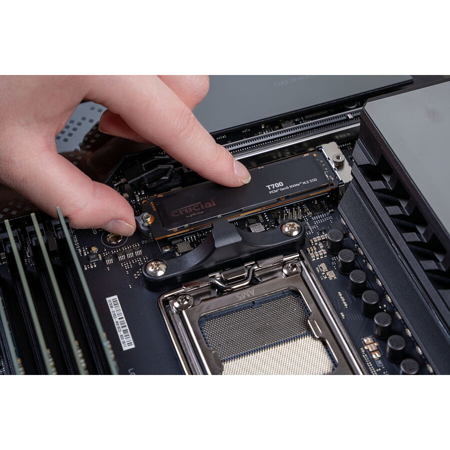 Crucial T700 - 4 To