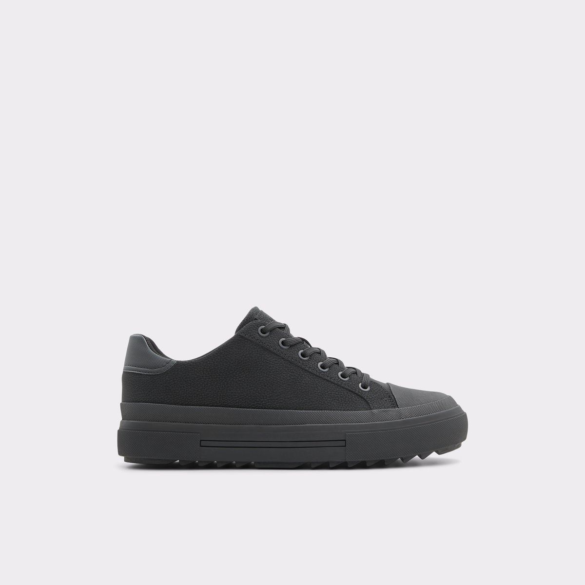 Ascender Black Men Low top