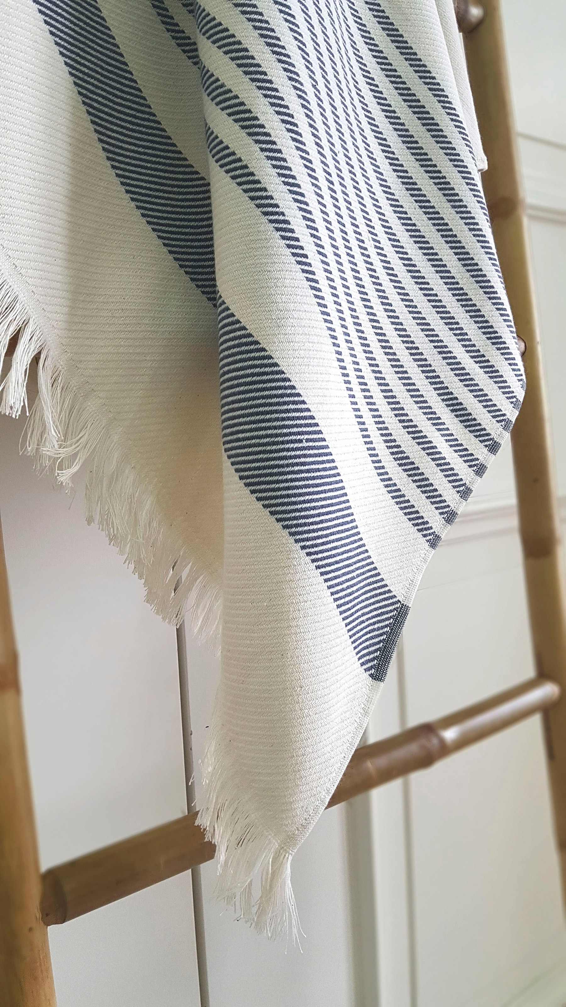 framsohn frottier Hamamtuch »Boho Living - Steifen Muster« 100x180, gestreift & mit Fransen, ideal als Strandtuch, Sauna, Reise