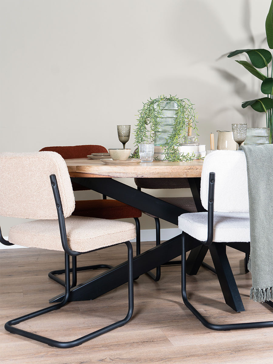 Eettafel Viev Ovaal 220 cm