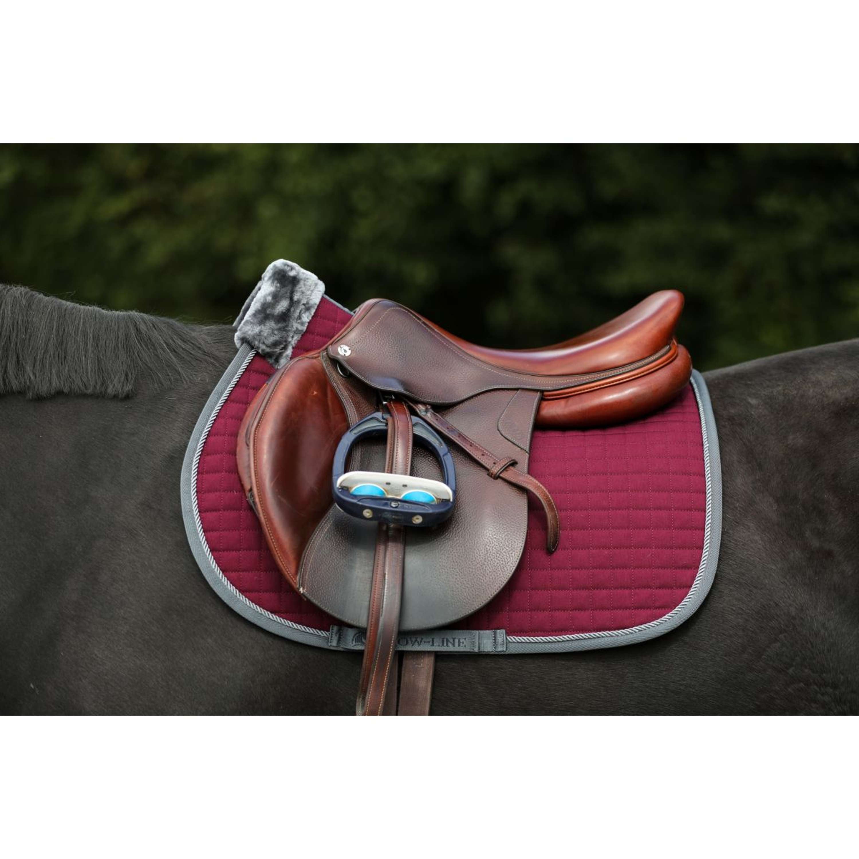 Bucas Zadeldekje Show-Line Springen Burgundy
