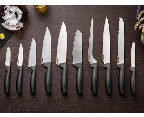 Fiskars Hard Edge grønnsakskniv 11 cm