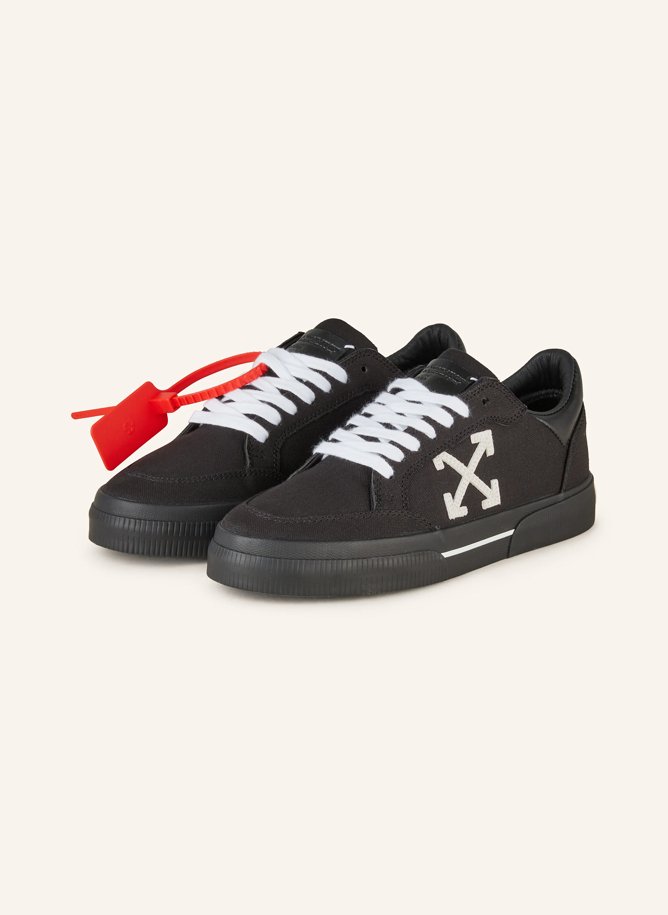 Off-White Sneaker NEW LOW VULCANIZED