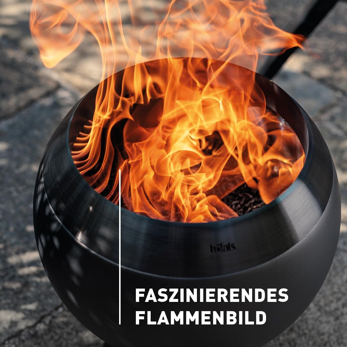 höfats - Moon 45 All Black Feuerschale mit niedrigem Fuß - emaillierter, raucharmer, schwarzer Feuerkorb mit Holzvergaser-Technologie, zweistufigen Verbrennungsprozess - Feuerstelle mit ⌀ 45 cm