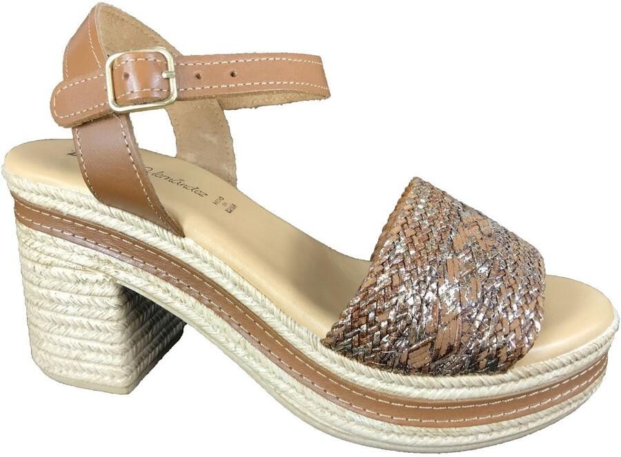 Pitillos 30210 cognac sandaal met blokhak & plateau Bonne Shoe