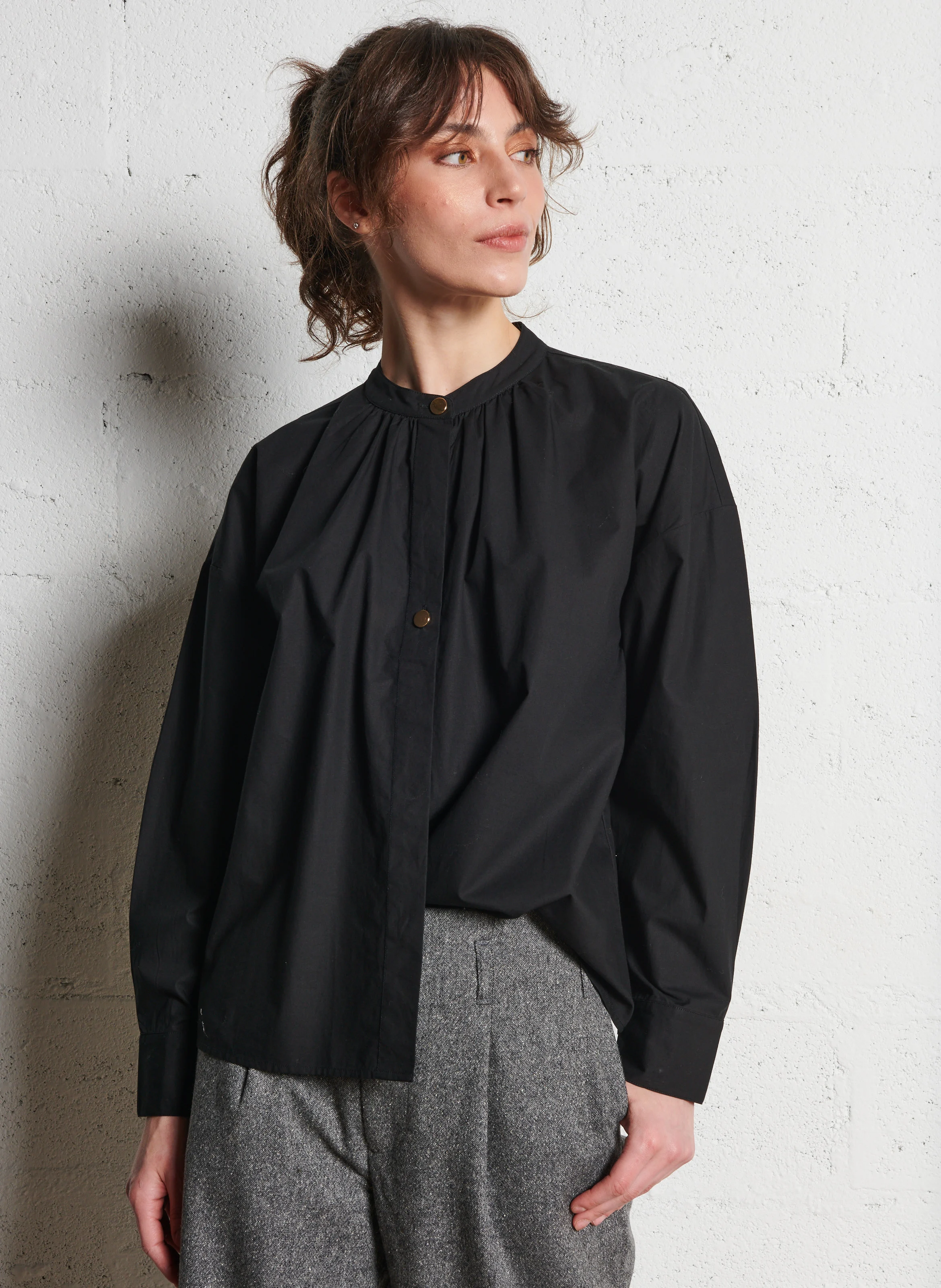 ALFRED - Chemise ample col rond en coton | Noir