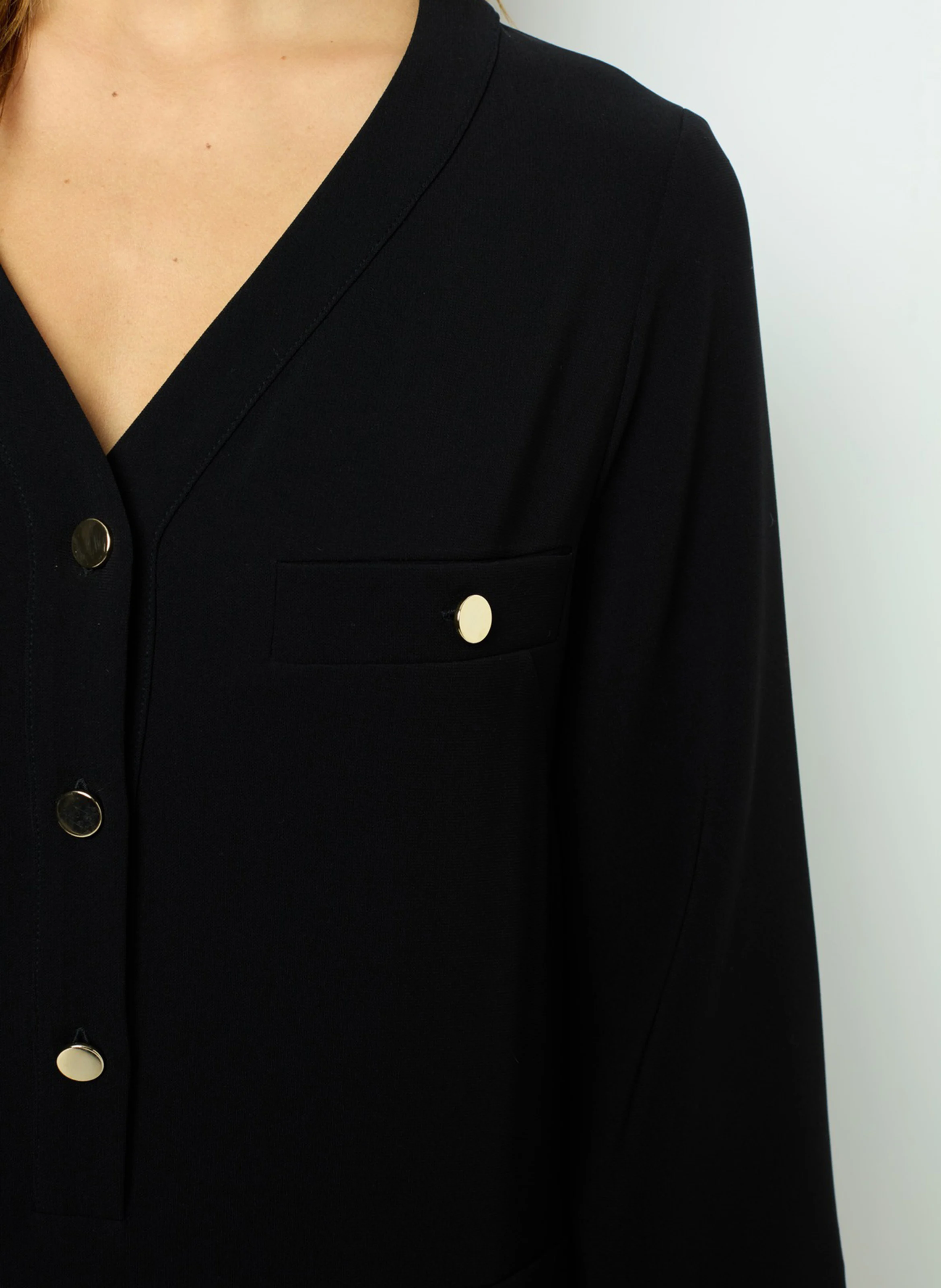 SIDONIE - Robe courte col V | Noir