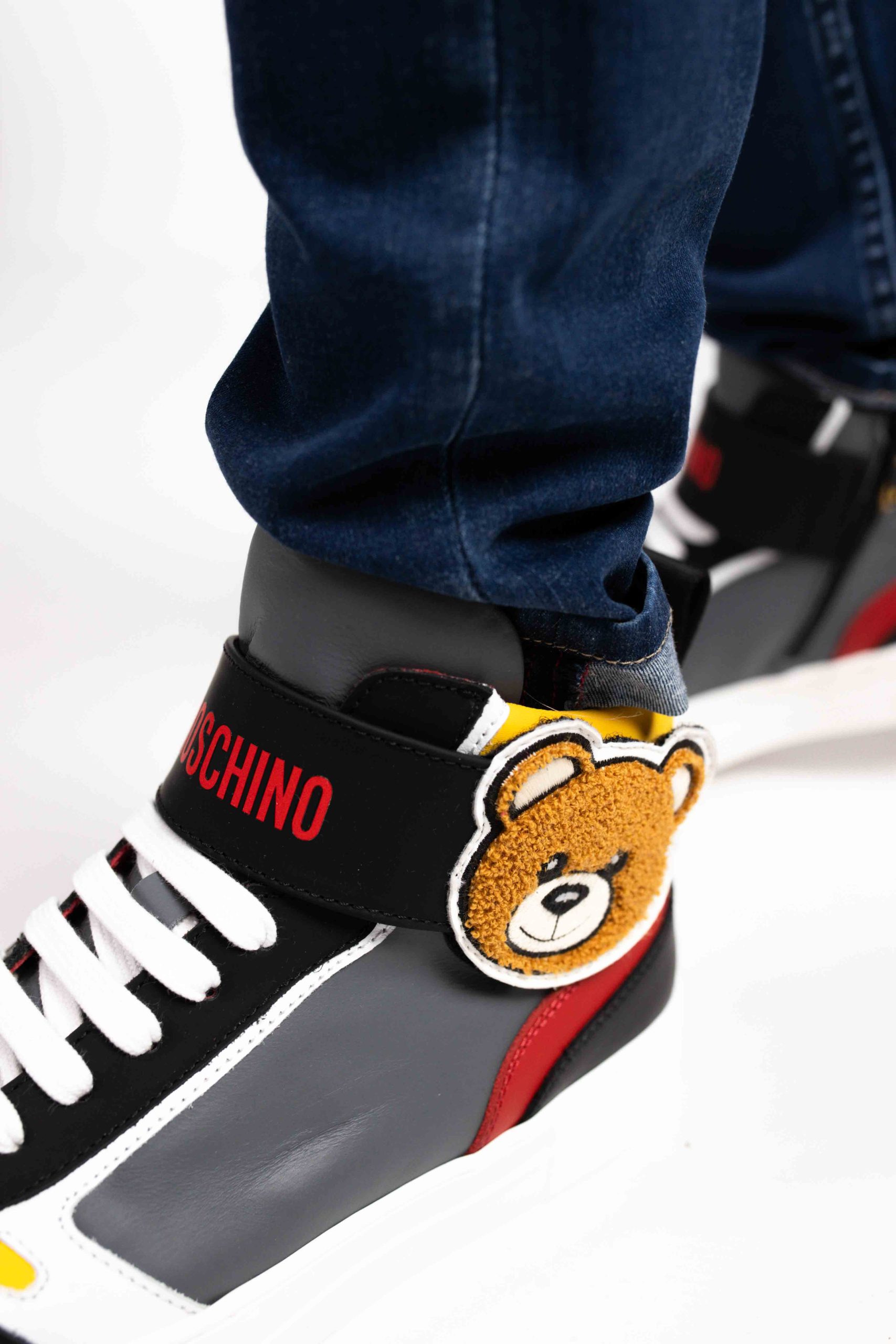 Moschino Sneakers 75980 Dames/Kids Grijs/Zwart