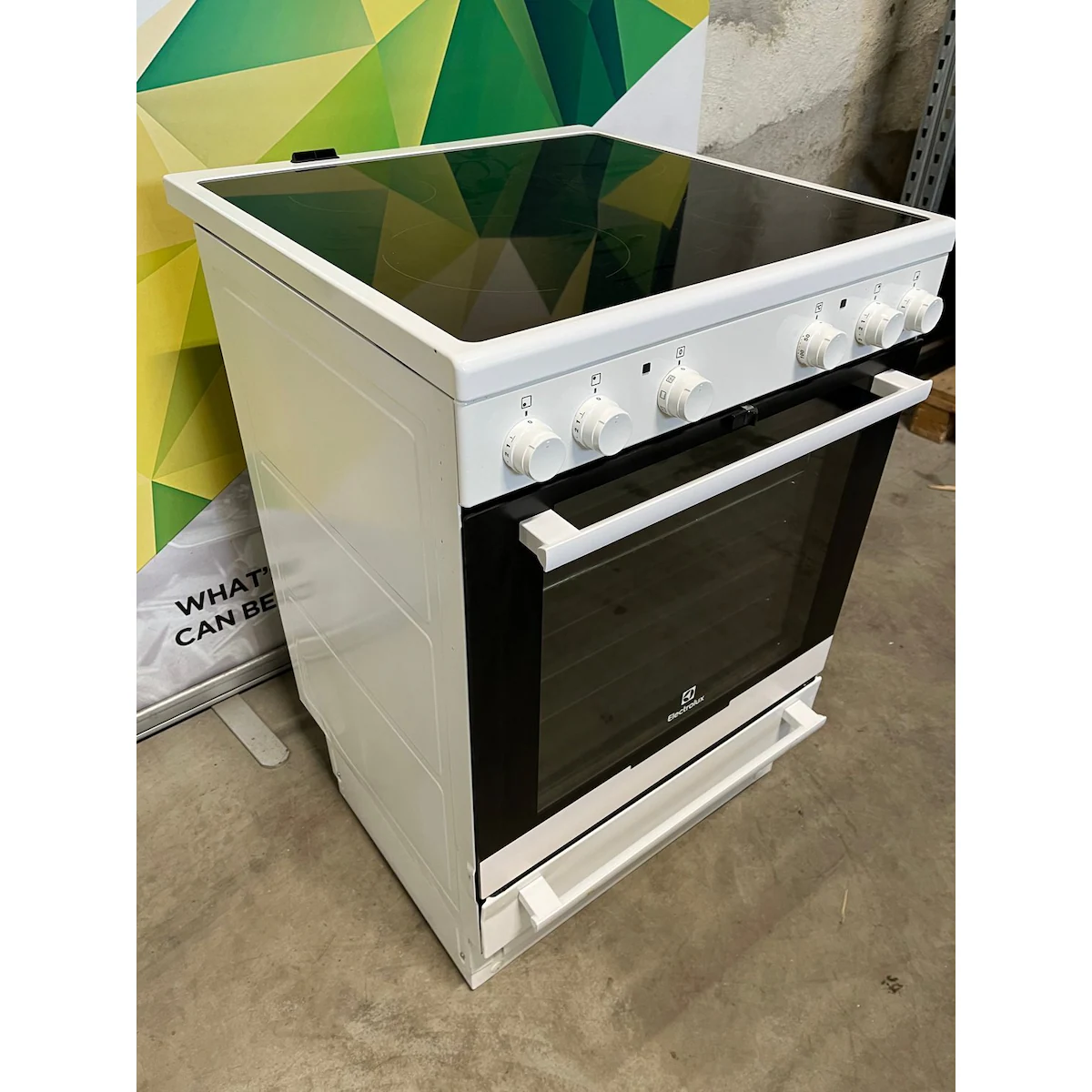 Electrolux keramisk komfyr EKC6051FOW (Hvit) - brukt