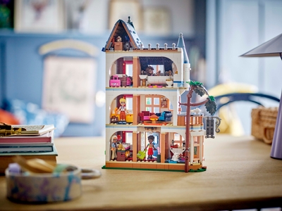LEGO Bed and breakfast in kasteel (42638)