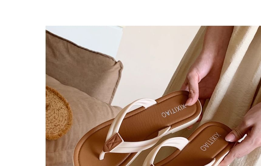 Honkizz - Kunstleren slippers met letters