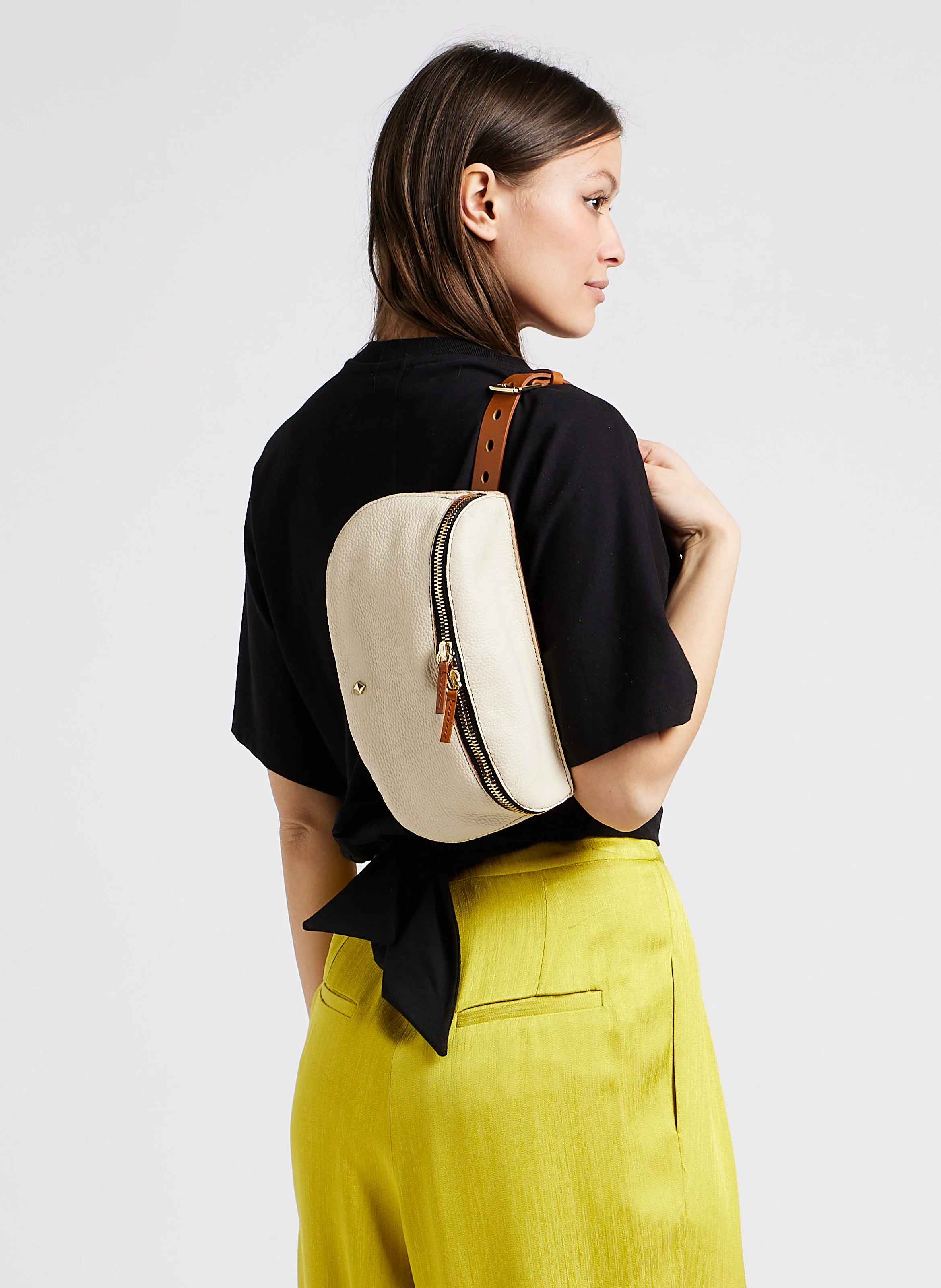 LA GRANDE LILI ADRIA - Sac banane en cuir grainé | Blanc
