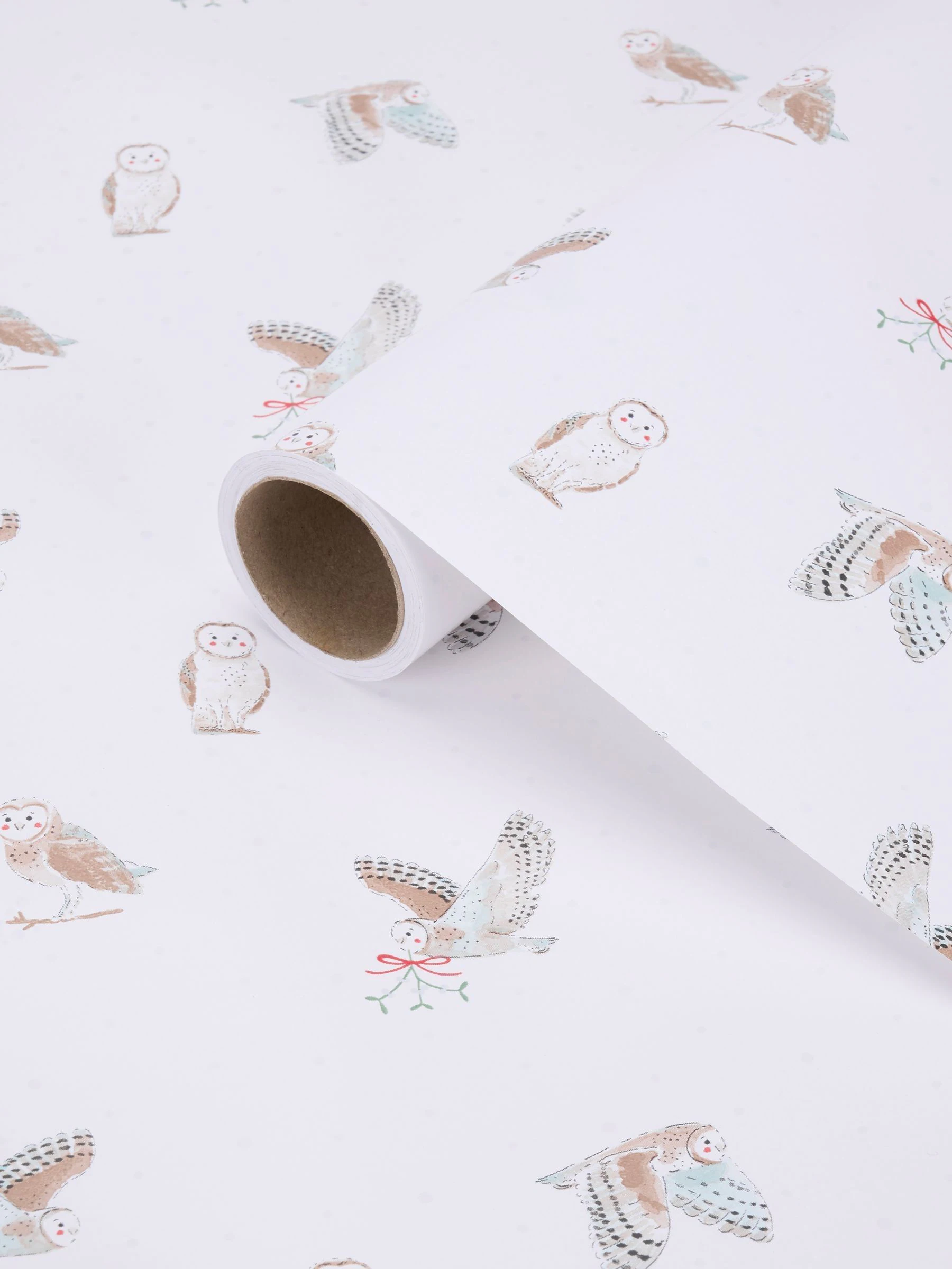 Sophie Allport Snowy Owls Roll Wrap