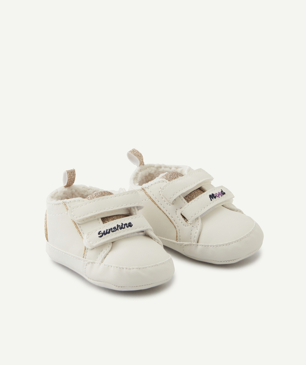 CHAUSSONS STYLE BASKETS BÉBÉ BLANCHE AVEC PAILLETTES