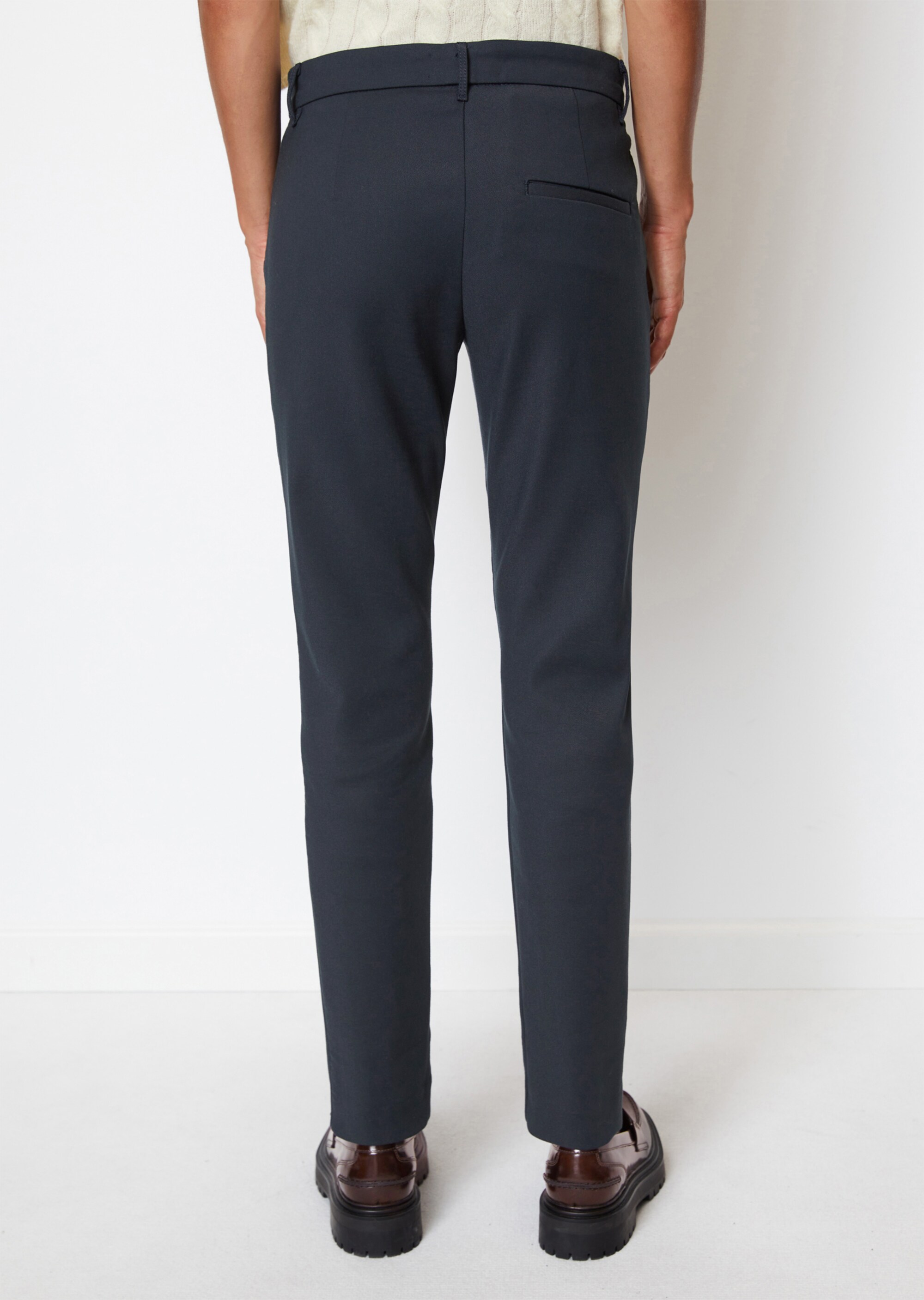 Hose Modell TIVA slimaus stretchigem Twill
