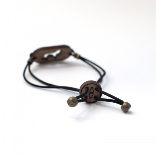 Pulseira de madeira personalizável Akita/Shiba Inu, preta.