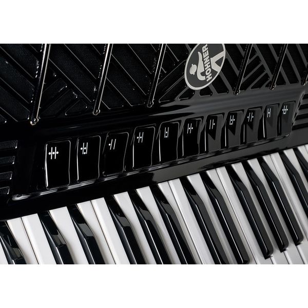 Hohner Mattia IV 96 BK white Buttons