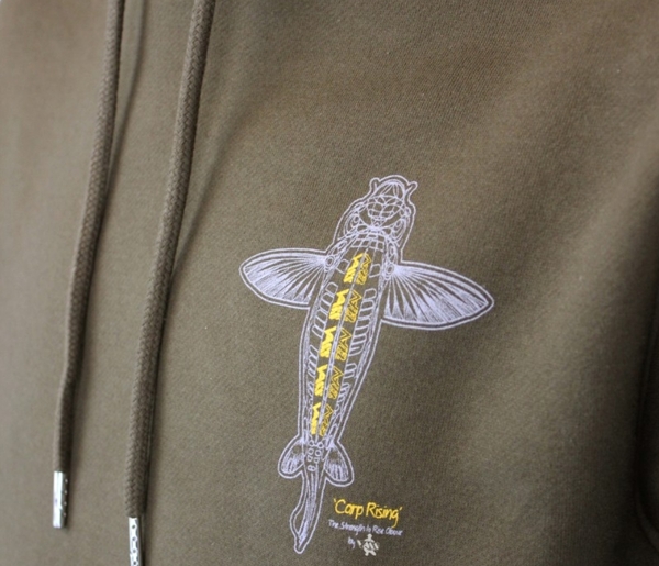 Sweat à capuche Vass 'Carp Rising' édition kaki