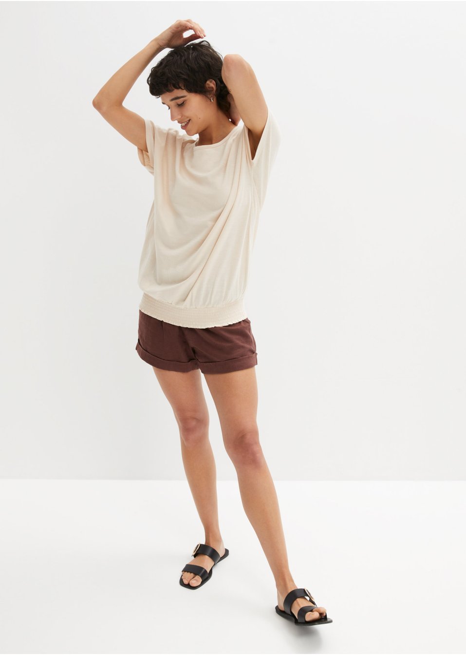 T-shirt en fil flammé avec base smockée