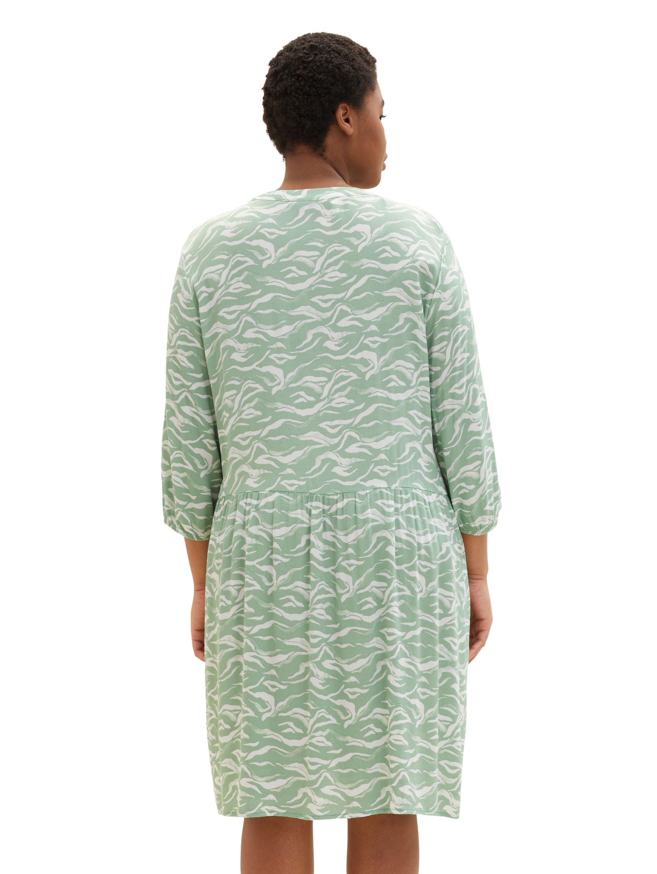 Kleid im Hängerchen-Stil, mit 3/4-Arm