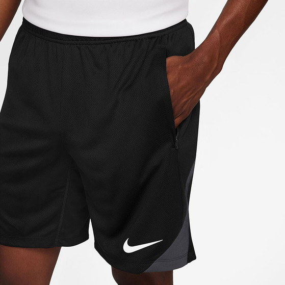 Nike Strike Short