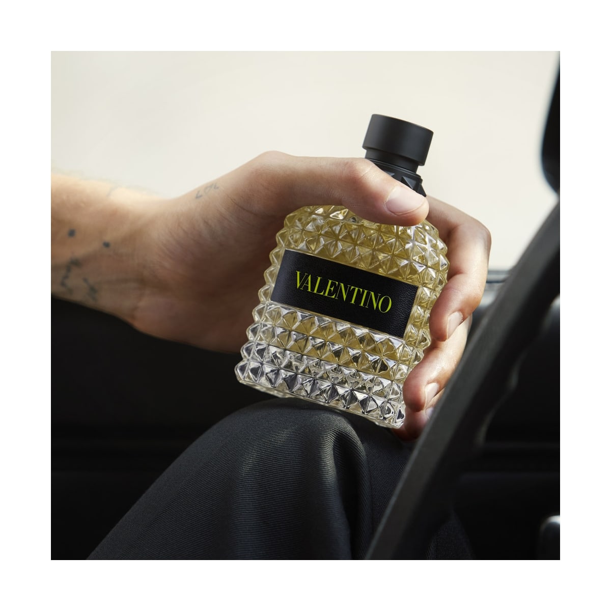 Valentino Uomo Born in Roma Yellow Dream Valentino Uomo Born in Roma Yellow Dream Eau de Toilette