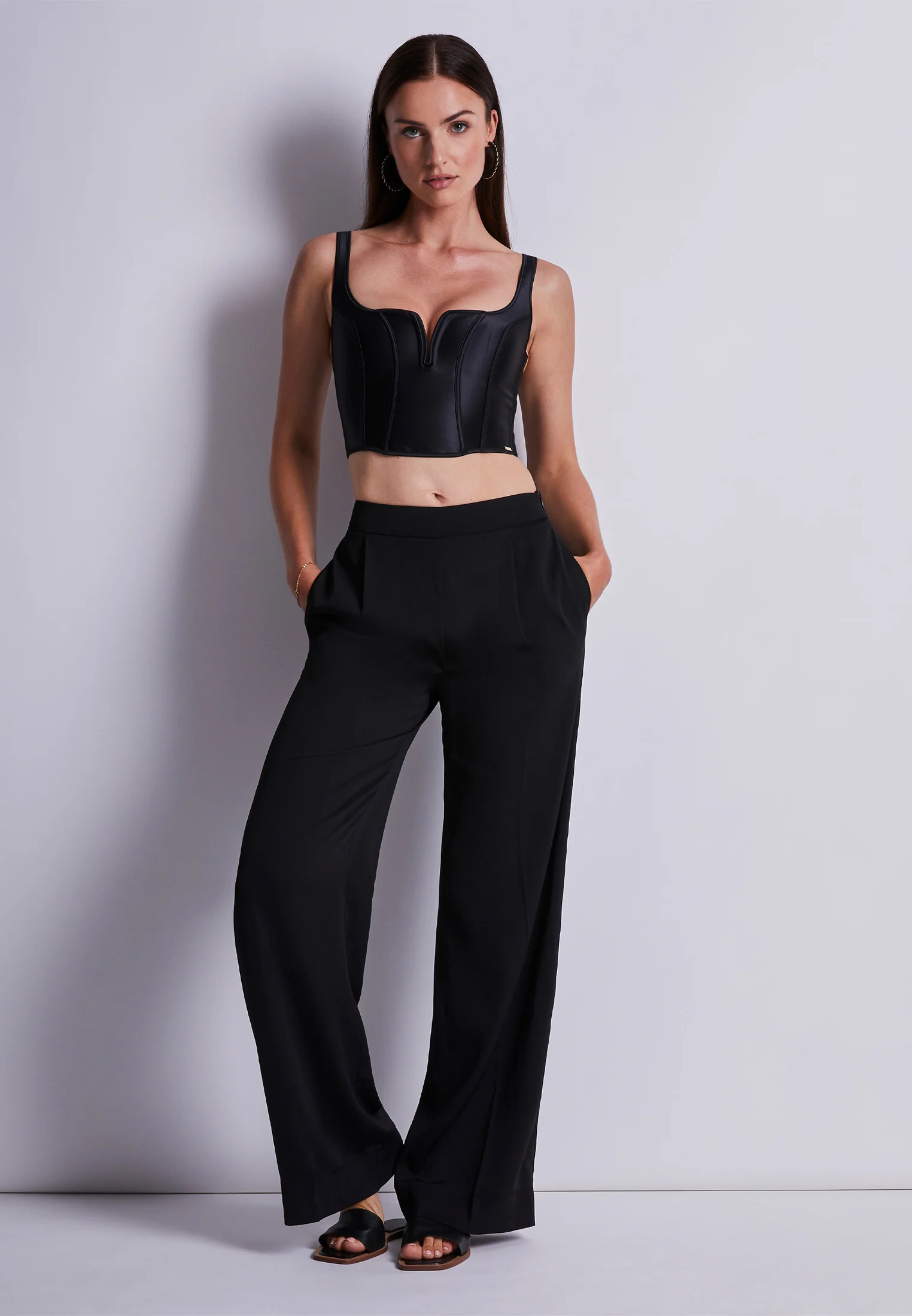 ICONIC ALLURE - Bustier | Noir