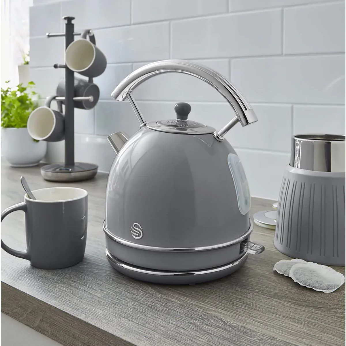 Retro Bouilloire, 1,8 L, Acier Inoxydable sans BPA, Résistance Cachée,