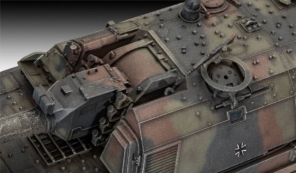 Revell - Panzerhaubitze 2000 Tank Byggesæt - 1:35 - Level 4 - 03279