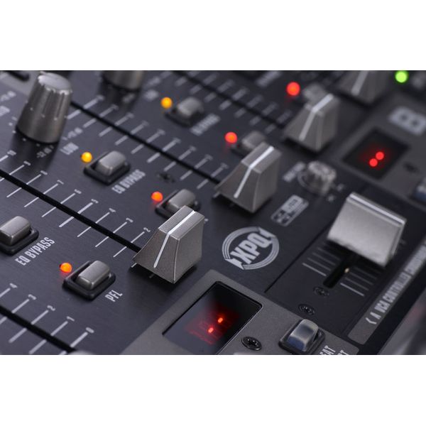 Behringer VMX1000 USB