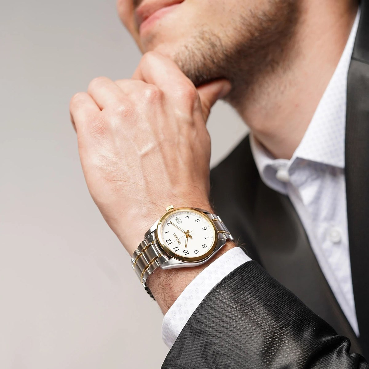 Montre Seiko classique acier bicolore cadran blanc