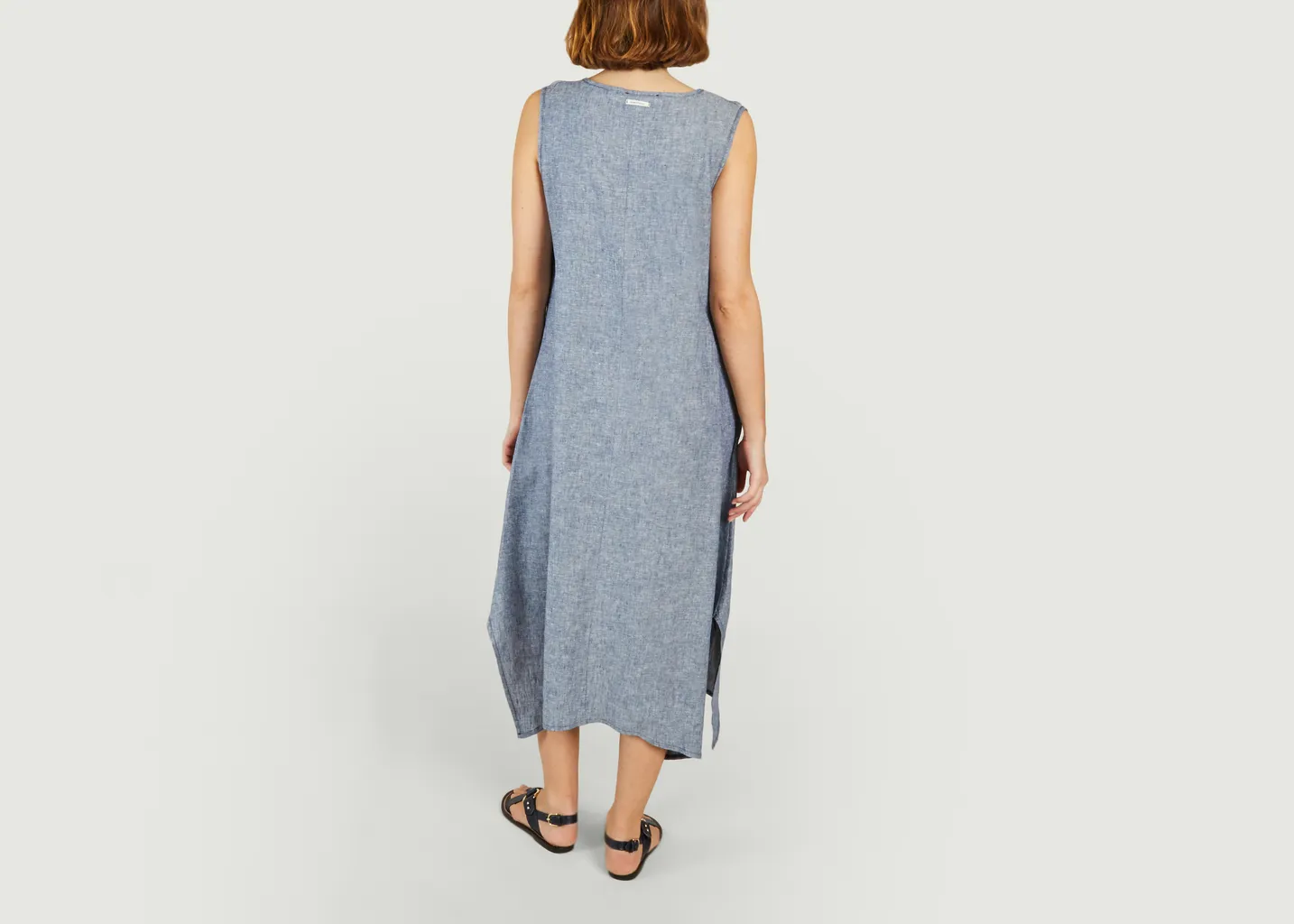 Robe Baustine Humility