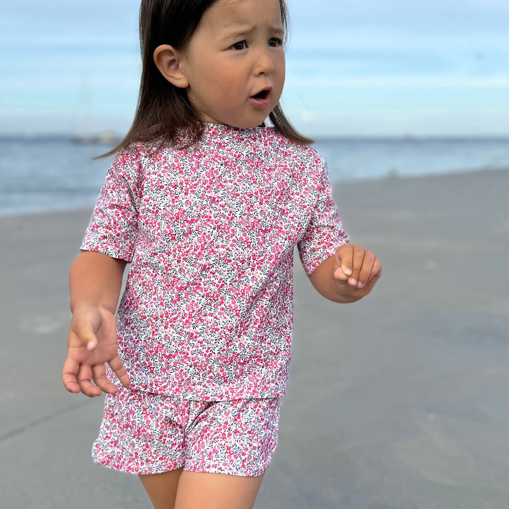 Køb Petit Crabe Wiltshire Bud Alexa Badeshorts - Lavet af Liberty© Stof